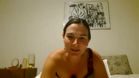 leela luna online show from June 2026 03:24:02 AM