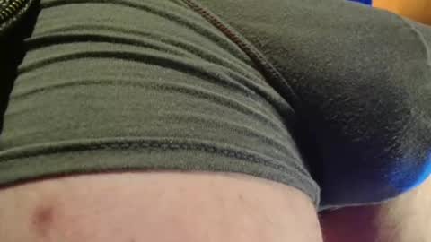 Snapshot of lefrancais33000 chatting on December 2024 04:49:01 PM Dliciousman online show from December 2024 04:49:01 PM