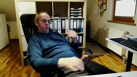 Dave online show from February 2026 03:10:01 PM