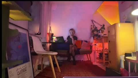 legsylegsinton online show from February 2026 12:47:02 AM