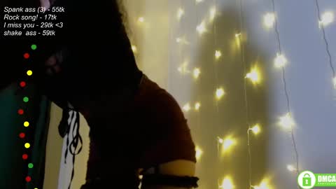 hey Im Leia and I love rock  online show from January 2025 05:19:01 PM