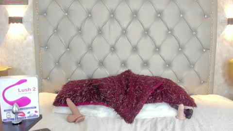 LEIGH ANGELS online show from March 2025 01:05:01 AM