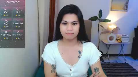 Snapshot of leighcortesi chatting on July 2026 04:23:02 PM Cailey online show from July 2026 04:23:02 PM