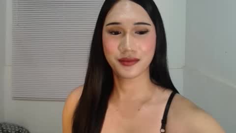 leighs_celine online show from February 2026 04:57:02 PM