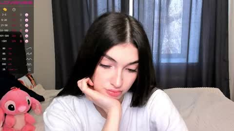 Leila online show from April 2026 07:22:01 AM