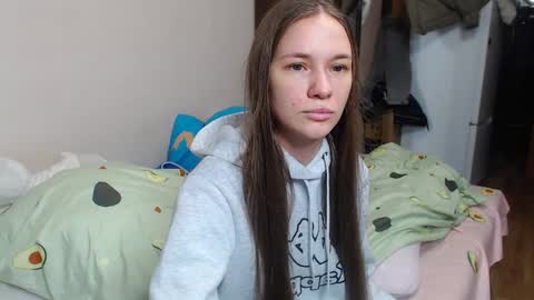 Snapshot of leila_bambi chatting on January 2025 08:05:02 PM leila_bambi online show from January 2025 08:05:02 PM