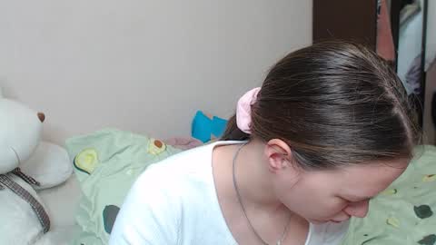 Snapshot of leila_bambi chatting on January 2025 06:52:01 PM leila_bambi online show from January 2025 06:52:01 PM