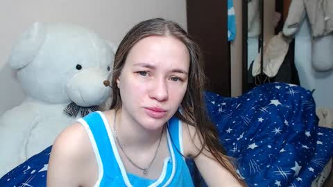 Snapshot of leila_bambi chatting on January 2025 01:22:02 AM leila_bambi online show from January 2025 01:22:02 AM