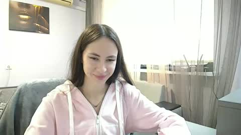 Leila online show from October 2025 09:28:02 AM