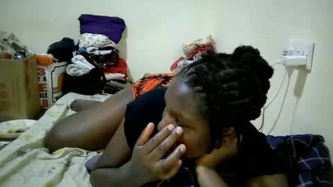 leilacuty13 online show from July 2026 12:33:01 PM