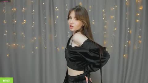 leiladream online show from September 2025 04:34:02 AM