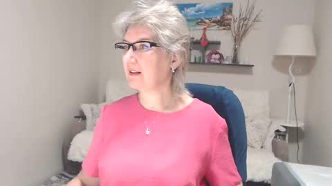 Leila Kinky online show from November 2025 05:20:01 AM