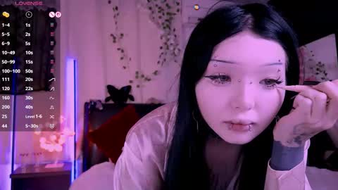 Lein online show from November 2025 12:09:02 AM