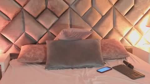 Snapshot of leizathompson chatting on February 2026 05:31:01 PM Leizathompson online show from February 2026 05:31:01 PM