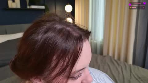 Lela online show from May 2026 09:30:02 PM