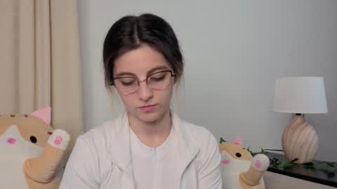 Alexandria online show from October 2025 07:14:01 PM