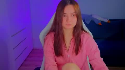 Snapshot of lelia_vibe chatting on September 2025 03:06:01 PM Lelia online show from September 2025 03:06:01 PM