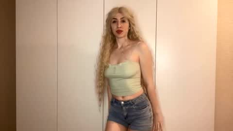 Snapshot of leliateoh chatting on February 2026 05:03:01 PM Clare online show from February 2026 05:03:01 PM