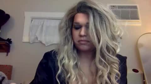 Snapshot of lemonkuilt chatting on January 2025 06:19:02 AM Jennifer online show from January 2025 06:19:02 AM