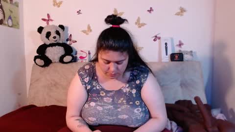 Snapshot of lena_turner_ chatting on February 2026 06:30:01 PM Lena online show from February 2026 06:30:01 PM