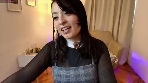 Lena LOOK MY AMAZON LIST ON MY BIO online show from July 2026 12:55:01 PM