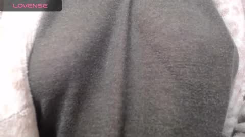 lenagolden online show from November 2025 01:11:01 PM