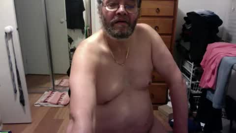 Snapshot of lennyfife chatting on January 2025 10:35:02 AM Pussylicker online show from January 2025 10:35:02 AM