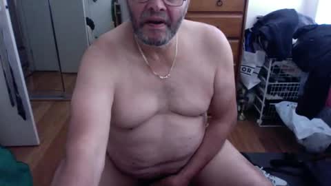Snapshot of lennyfife chatting on February 2025 11:46:02 PM Pussylicker online show from February 2025 11:46:02 PM