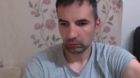 Snapshot of leo_gianni chatting on June 2026 08:11:01 PM Leo Gianni online show from June 2026 08:11:01 PM