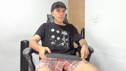 Leo Jones online show from October 2025 09:48:02 PM