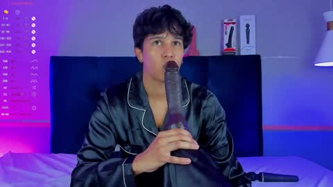 Snapshot of leo_savage_ chatting on November 2025 04:34:02 AM Leo online show from November 2025 04:34:02 AM