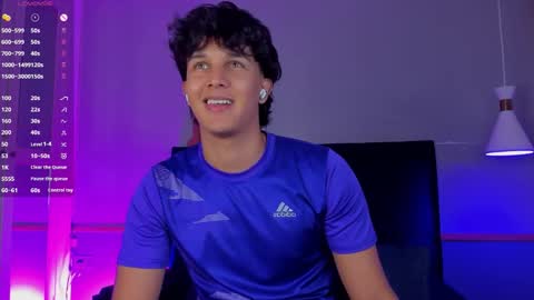 Snapshot of leo_savage_ chatting on November 2025 03:50:01 AM Leo online show from November 2025 03:50:01 AM