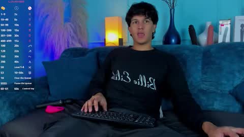 Snapshot of leo_savage_ chatting on December 2025 03:45:02 AM Leo online show from December 2025 03:45:02 AM