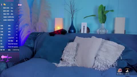 Snapshot of leo_savage_ chatting on December 2025 03:44:02 AM Leo online show from December 2025 03:44:02 AM