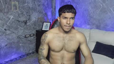 Snapshot of leo_taro chatting on September 2025 11:50:02 PM Leo independent model online show from September 2025 11:50:02 PM