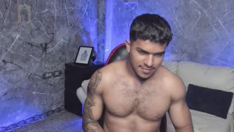 Snapshot of leo_taro chatting on October 2025 03:14:02 AM Leo independent model online show from October 2025 03:14:02 AM