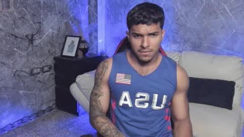 Snapshot of leo_taro chatting on October 2025 11:02:02 PM Leo independent model online show from October 2025 11:02:02 PM