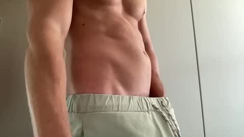 Snapshot of leoandy123 chatting on October 2025 02:13:01 PM leoandy123 online show from October 2025 02:13:01 PM