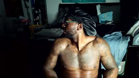 Snapshot of leobrixxx chatting on July 2026 07:48:01 AM leobrixxx online show from July 2026 07:48:01 AM