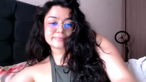 leona_12 online show from August 2026 06:00:01 PM