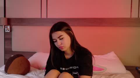 Mila online show from June 2026 06:30:02 AM