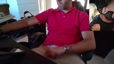 Snapshot of leone44 chatting on July 2026 07:38:02 AM angel e sonia online show from July 2026 07:38:02 AM