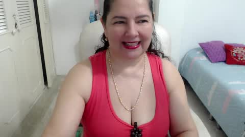 leonela   online show from April 2026 01:05:02 AM