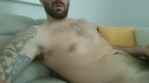 leoneleo online show from April 2026 12:56:01 PM