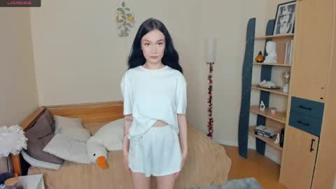 Alice online show from April 2026 07:15:01 PM