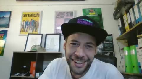 leonidascum online show from February 2026 10:22:02 AM