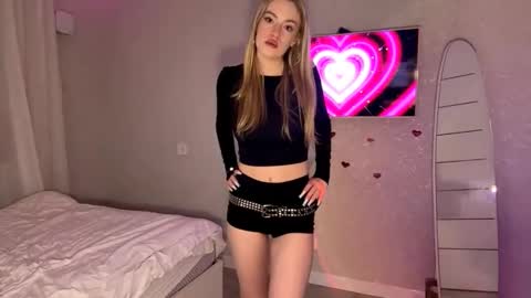 Snapshot of leonormcelyea chatting on February 2026 04:25:01 PM Eve online show from February 2026 04:25:01 PM