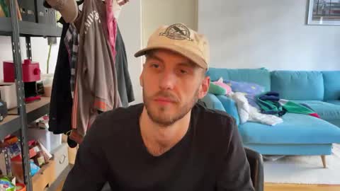 Leon online show from February 2026 02:38:02 PM