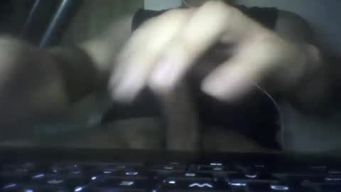 leoonel_95 online show from September 2025 05:40:02 AM