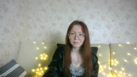 Snapshot of lera_foxx chatting on December 2024 04:32:02 PM lera_foxx online show from December 2024 04:32:02 PM